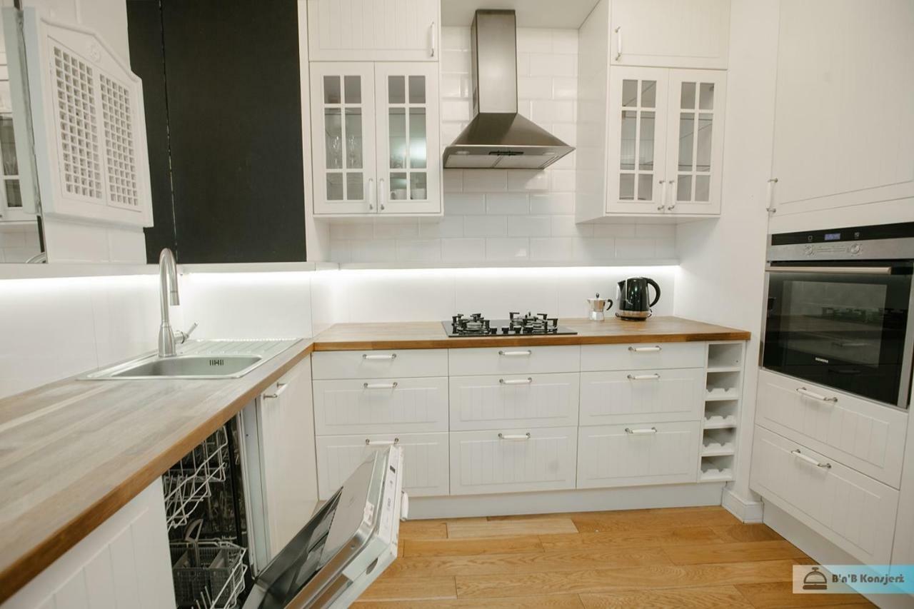 Warsaw Concierge Family Apartment מראה חיצוני תמונה